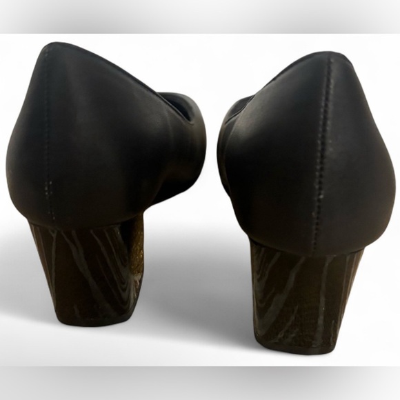 ANN CREEK Women's Pumps 'Angela' Shoes Low Heel Two Tone Womens Pumps Square Toe - Picture 3 of 4